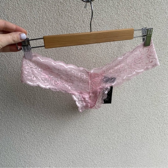 René Rofé Lingerie Thong - Picture 1 of 4